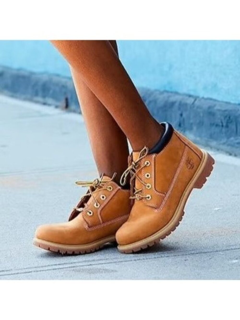 Timberland Size 8.5 M Tan Nellie Waterproof Leather Lace-Up Mid Top Chukka Boots